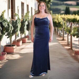 Revelry Skye Velvet Dress - ROYAL BLUE, 2P